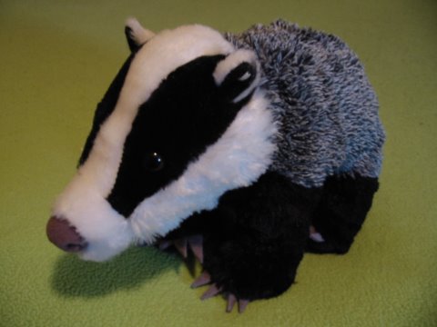 Wild Republic Cuddlekins badger